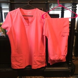 Easy Stretch Medium bright coral scrub set